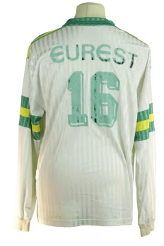 Numéro 16 Extérieur 2